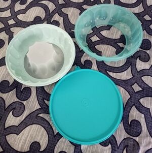 Vintage TUPPERWARE Jell-o Cake Molds